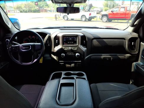 Used 2021 GMC Sierra 1500 4x4 Crew Cab w/ Sierra Value Package image 13