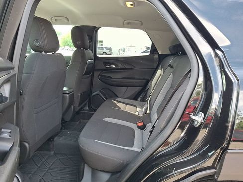 Certified 2024 Chevrolet TrailBlazer LT w/ Convenience Package AWD/4WD image 10