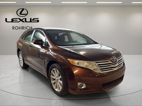 Used 2009 Toyota Venza FWD image 4