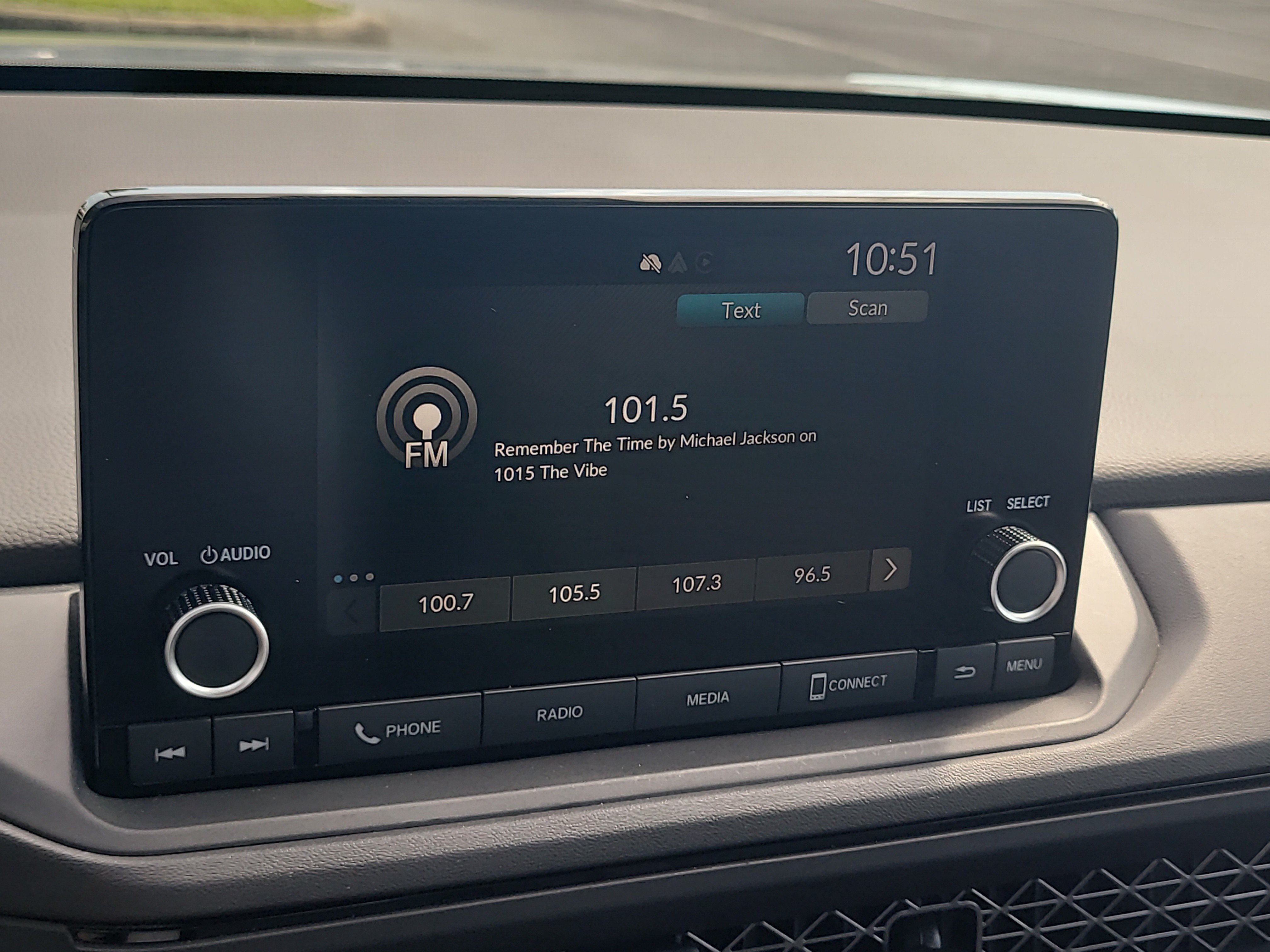 Used 2025 Honda Accord LX image 21