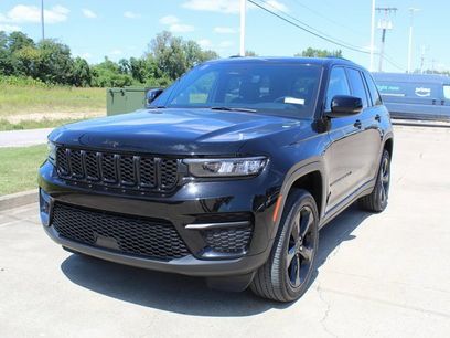 Used 2022 Jeep Grand Cherokee Altitude
