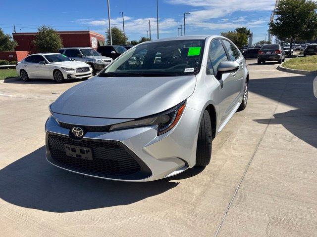 Used 2025 Toyota Corolla LE FWD image 7