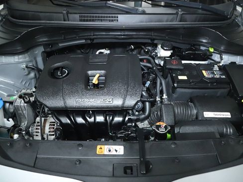 Used 2025 Kia Soul LX w/ LX Technology Package image 35