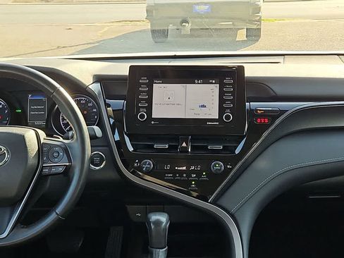 Used 2023 Toyota Camry SE w/ Convenience Package FWD image 14