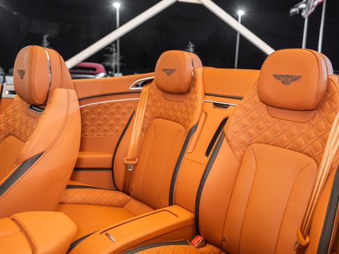 Used 2023 Bentley Continental GT Speed image 19