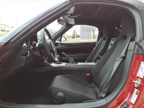 Used 2016 MAZDA MX-5 Miata Sport image 14