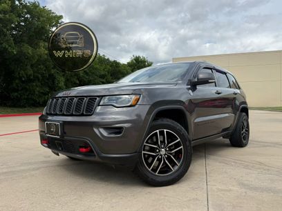 Used 2018 Jeep Grand Cherokee Trailhawk w/ Trailhawk Luxury Group