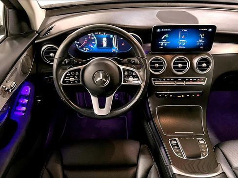 Used 2021 Mercedes-Benz GLC 300 image 7