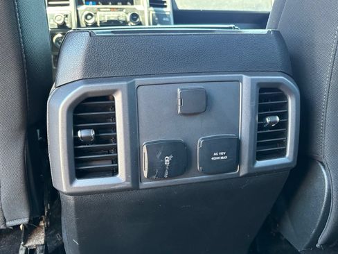 Used 2018 Ford F150 XLT w/ Equipment Group 302A Luxury AWD/4WD image 18