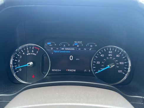Used 2020 Ford Expedition XLT w/ Equipment Group 202A RWD image 7