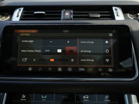 Used 2020 Land Rover Range Rover Sport HSE image 60