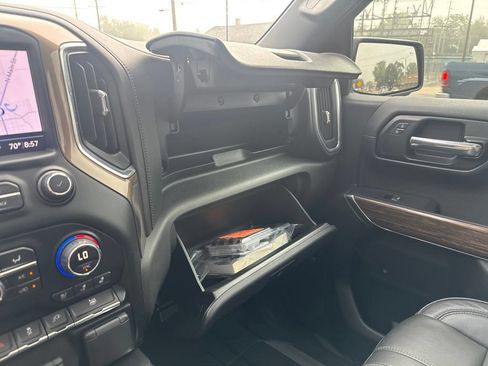 Used 2019 Chevrolet Silverado 1500 High Country w/ Technology Package AWD/4WD image 49