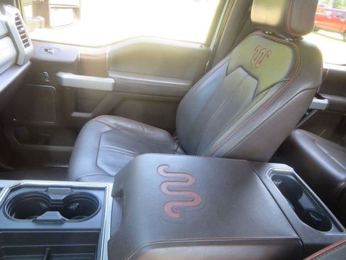 Used 2017 Ford F250 King Ranch w/ Chrome Package AWD/4WD image 33