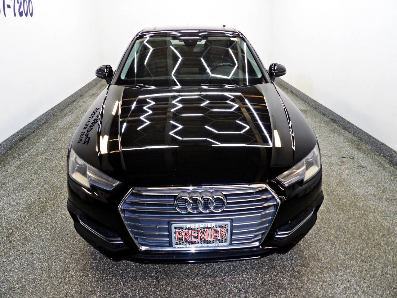 Used 2018 Audi A4 2.0T Ultra Premium w/ Convenience Package FWD image 2