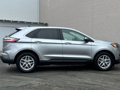Certified 2023 Ford Edge SEL image 2