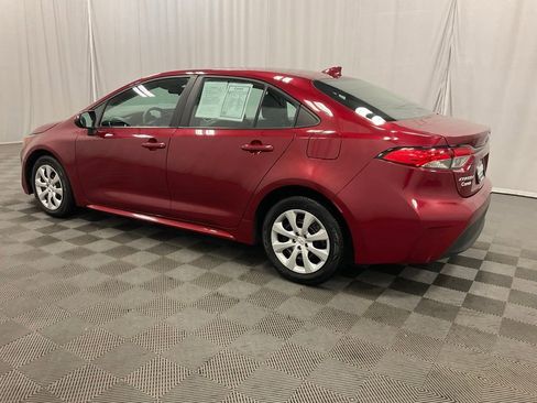 Used 2024 Toyota Corolla LE image 4