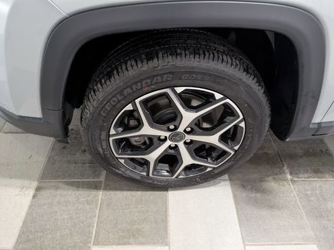 Used 2025 Jeep Compass Limited AWD/4WD image 7