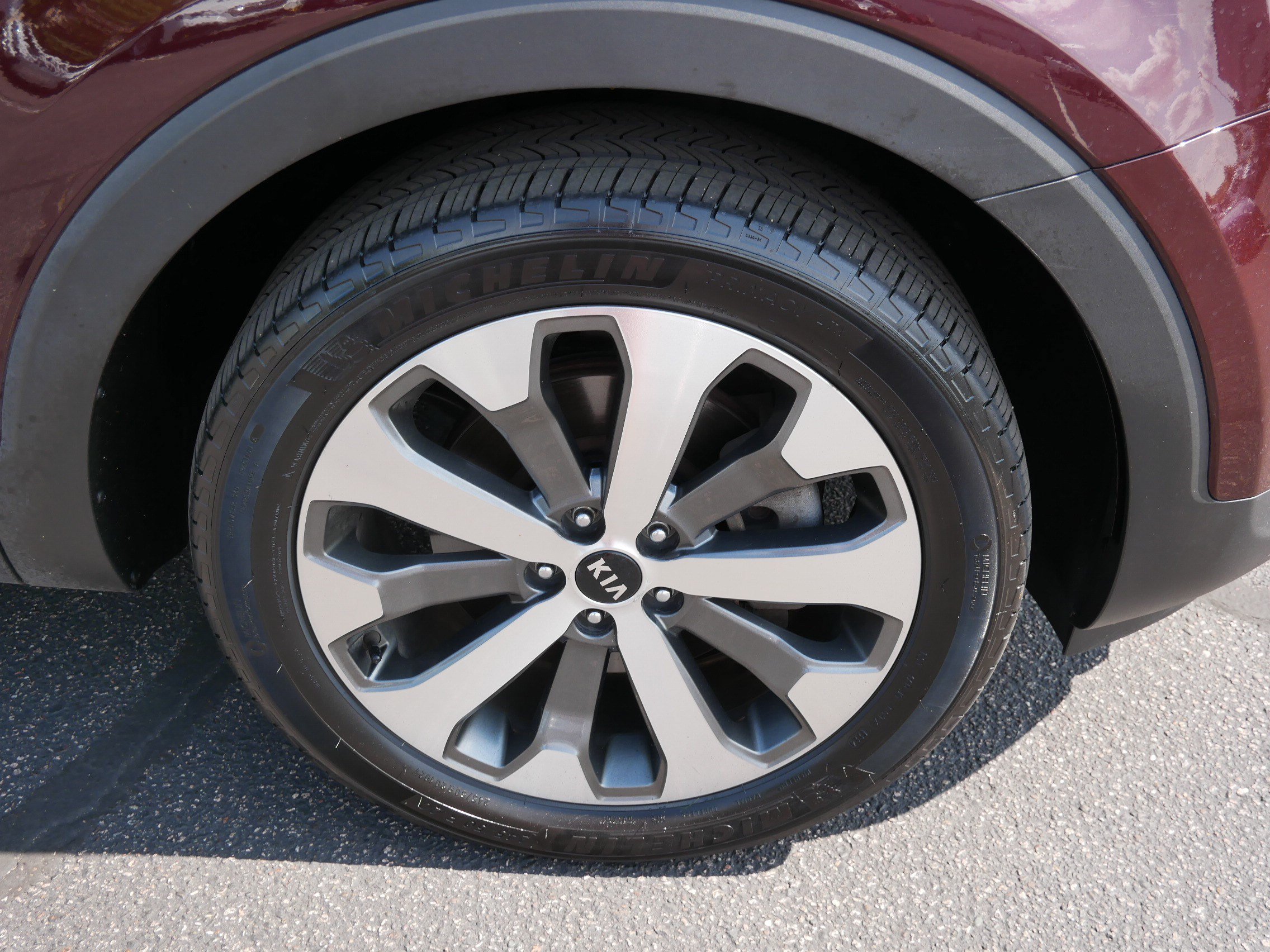 Used 2021 Kia Telluride EX w/ EX Premium Package AWD/4WD image 15