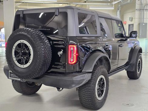 Used 2022 Ford Bronco Badlands AWD/4WD image 5