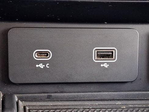 Used 2024 Land Rover Defender 110 S AWD/4WD image 21