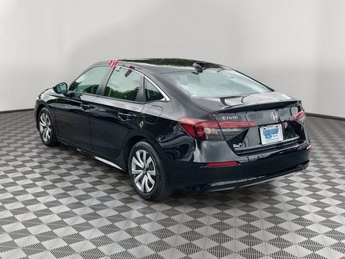 Used 2025 Honda Civic LX image 4