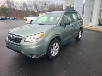 Used 2016 Subaru Forester 2.5i w/ Alloy Wheel Package