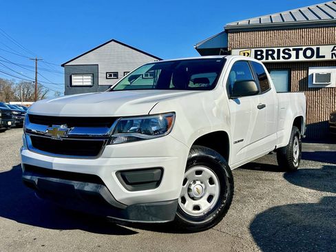 Used 2020 Chevrolet Colorado W/T w/ WT Convenience Package image 1