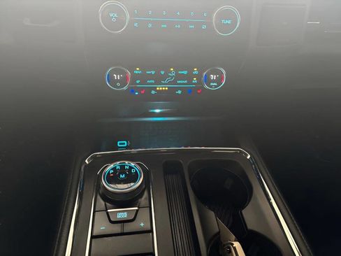 Used 2019 Ford Expedition XLT w/ Equipment Group 202A image 13