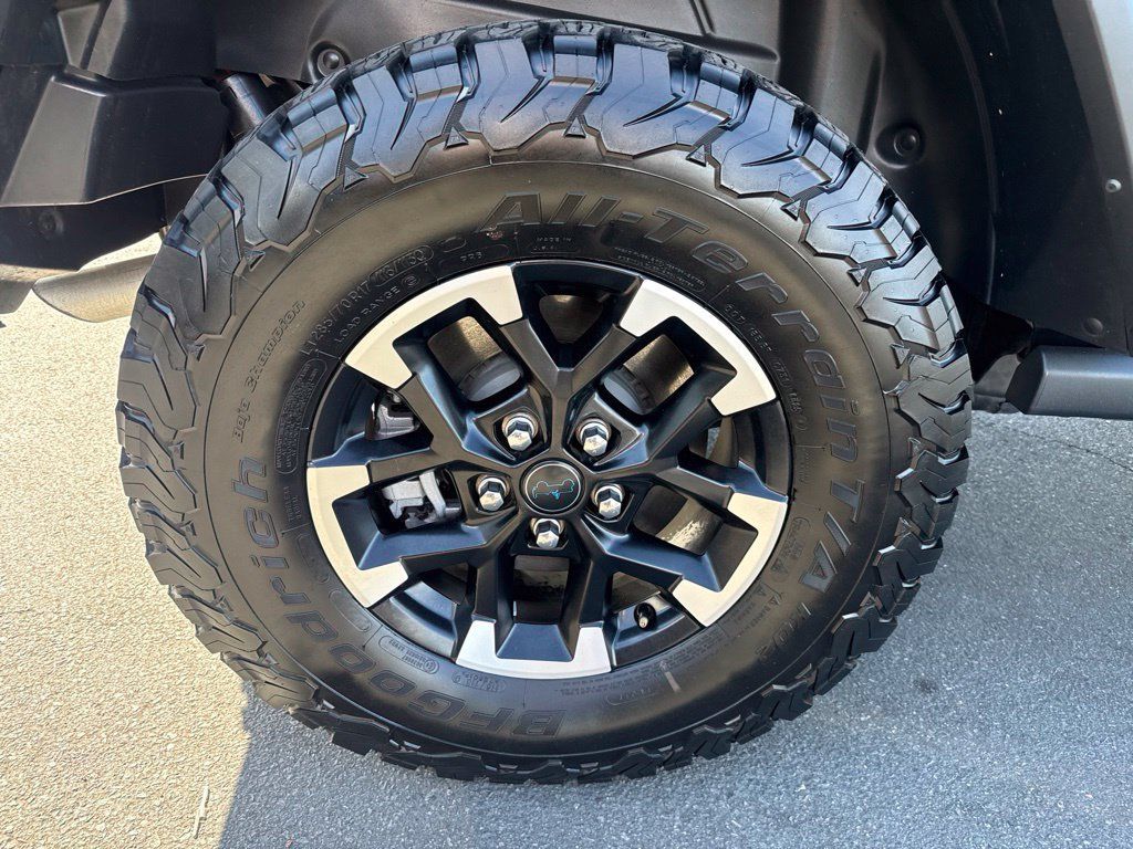 Certified 2025 Jeep Wrangler Unlimited Rubicon 4xe w/ Convenience Group AWD/4WD image 11