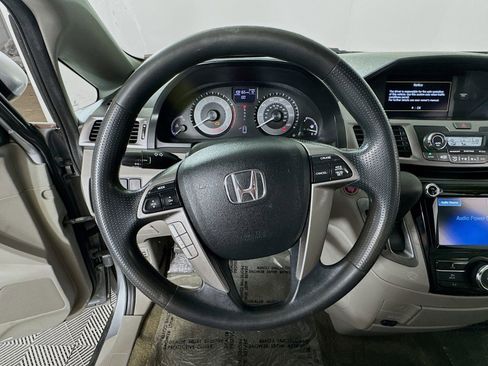 Used 2016 Honda Odyssey EX image 13