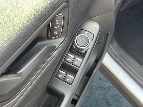 Used 2023 Ford Escape Active FWD image 9
