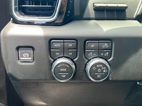 New 2026 GMC Sierra 1500 Denali w/ Denali Reserve Package AWD/4WD image 20