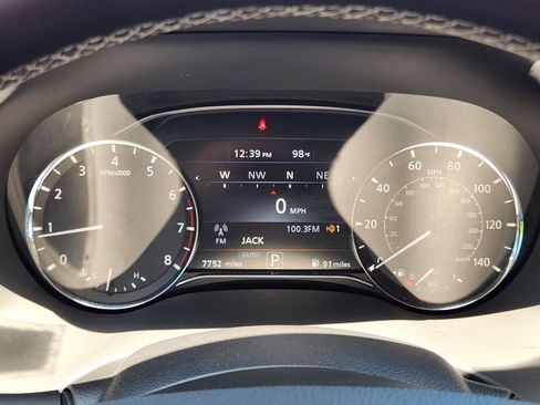 Used 2024 INFINITI QX80 Premium Select w/ Cargo Package AWD/4WD image 17