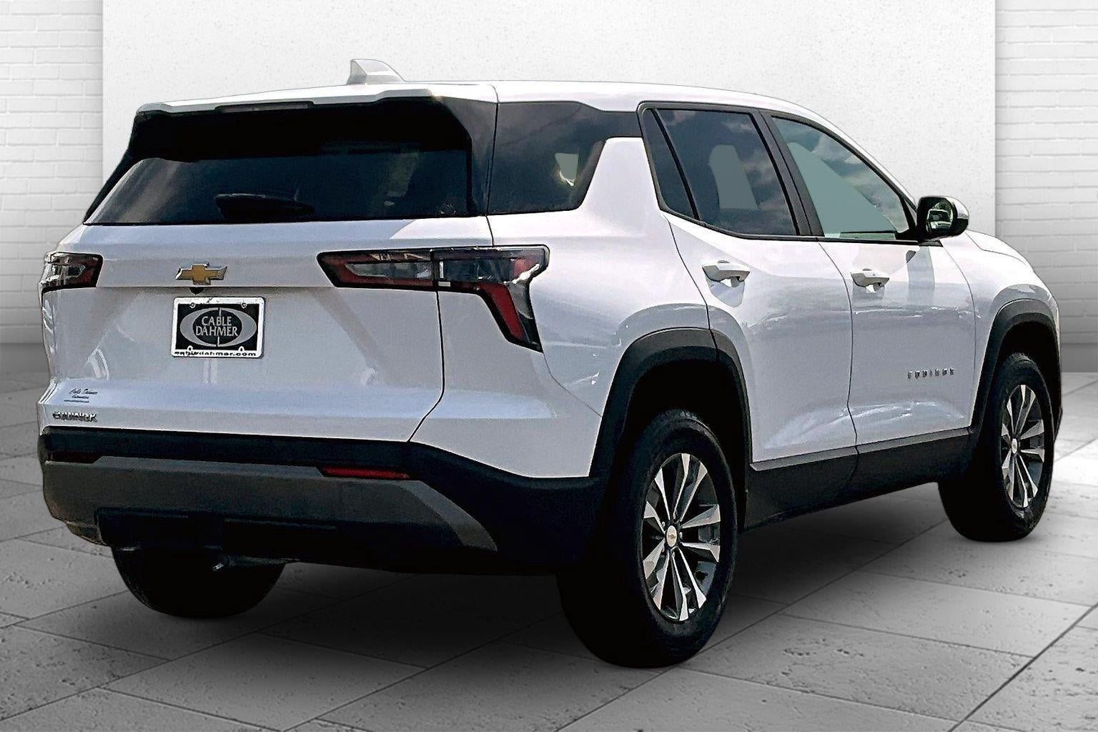Used 2026 Chevrolet Equinox LT FWD image 14