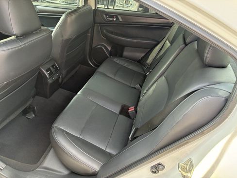 Used 2016 Subaru Legacy 2.5i Limited AWD/4WD image 17