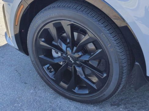 Certified 2022 Kia Sorento SX image 32