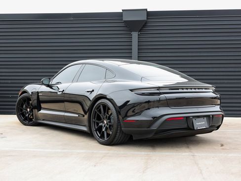 Certified 2023 Porsche Taycan image 3