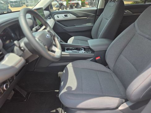 New 2026 Ford Explorer Active RWD image 48