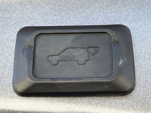 Used 2020 Toyota RAV4 XLE w/ Convenience Package image 30