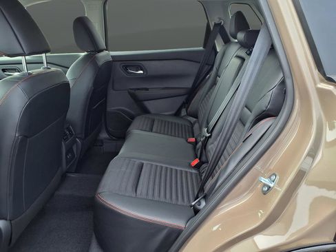 New 2026 Nissan Rogue SV AWD/4WD image 25