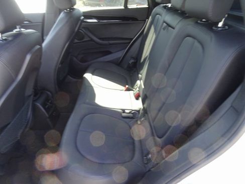 Used 2019 BMW X1 sDrive28i w/ Convenience Package image 9