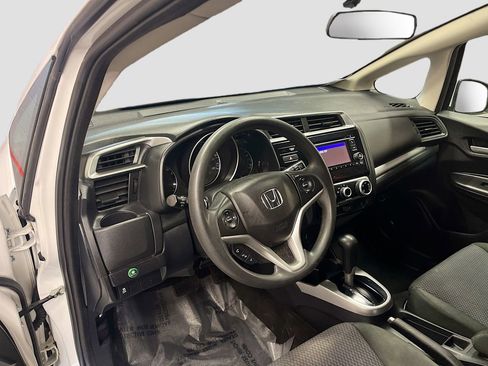 Used 2019 Honda Fit LX image 9