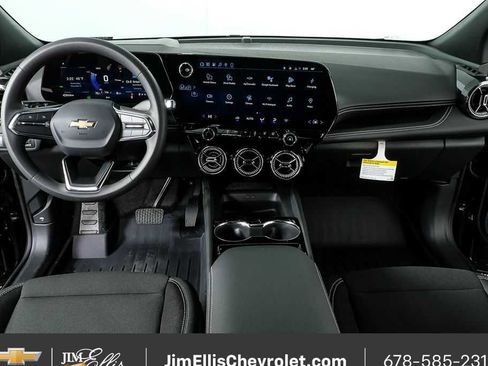 New 2026 Chevrolet Blazer EV LT image 18