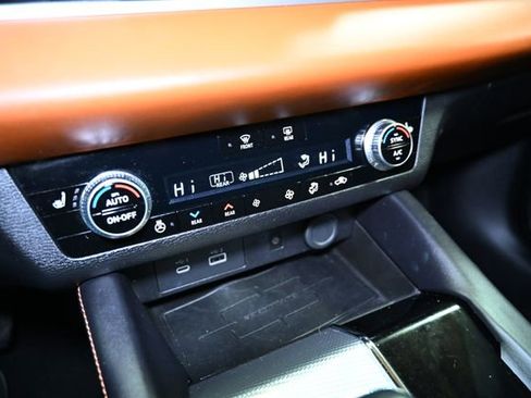 Used 2022 Mitsubishi Outlander SEL image 31