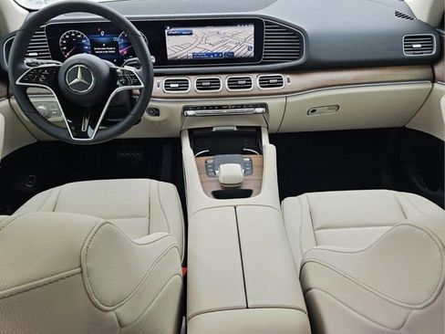 Used 2026 Mercedes-Benz GLE 450 4MATIC image 11