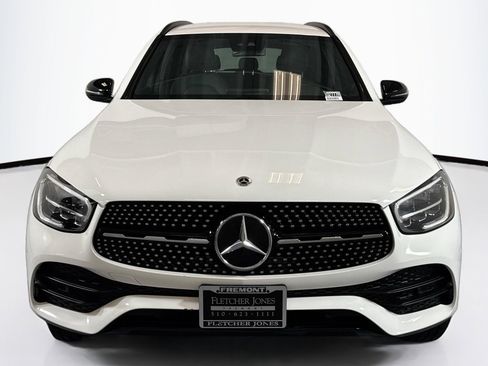 Used 2022 Mercedes-Benz GLC 300 4MATIC image 2