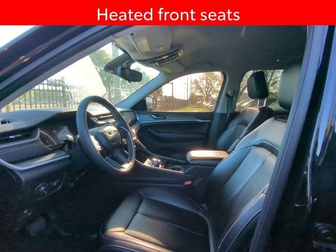 Used 2023 Jeep Grand Cherokee L Limited image 6