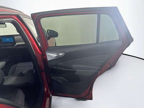 Used 2023 Volkswagen ID.4 Pro S AWD/4WD image 34