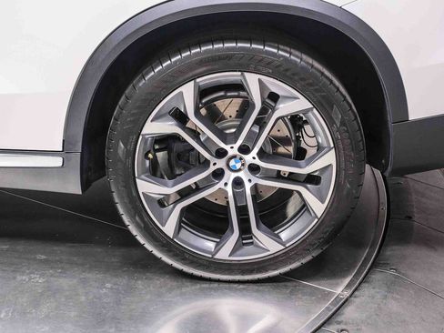 Used 2020 BMW X5 sDrive40i w/ Premium Package RWD image 9
