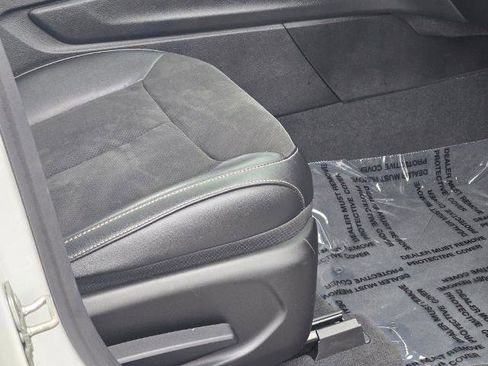 Used 2023 Jeep Grand Cherokee Altitude image 8